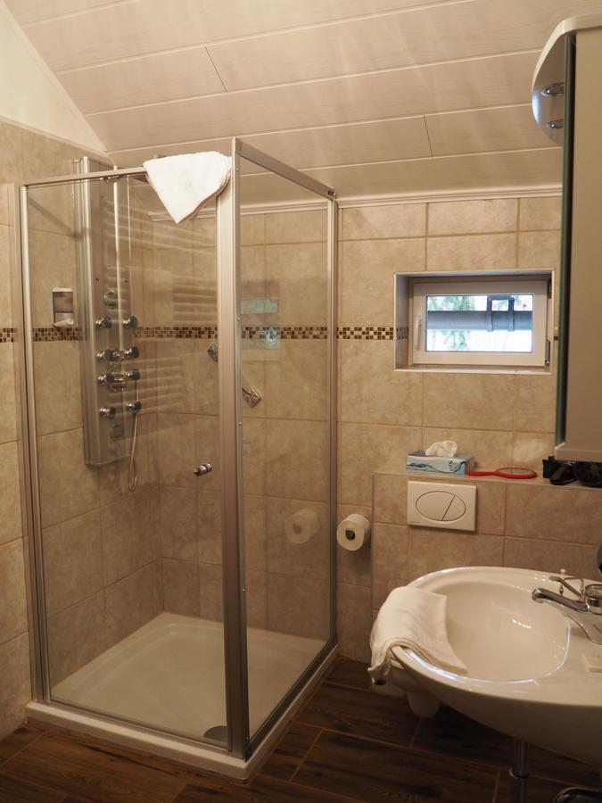 Hotel Zum Friedl زانكت أوزفالد المظهر الخارجي الصورة