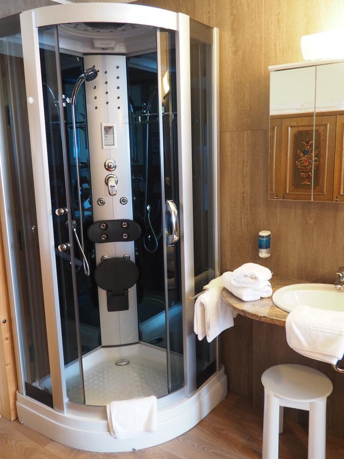Hotel Zum Friedl زانكت أوزفالد المظهر الخارجي الصورة